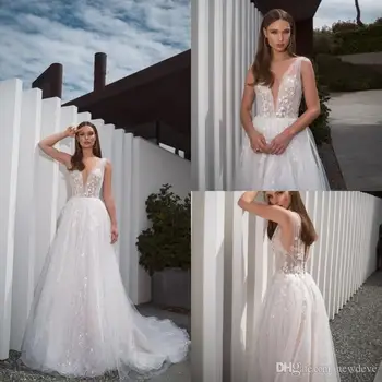 2019 Kristal Tasarım düğün elbisesi es Seksi Derin V Boyun Dantel Aplikler Plaj gelinlikler Sweep Tren A-Line düğün elbisesi elbise