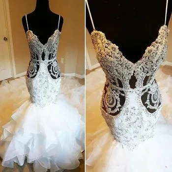 2020 Yeni Seksi Lüks Kristal düğün elbisesi Rhinestone Boncuk Dantel Aplikler Katmanlı Mermaid gelinlikler Backless İnce Özel