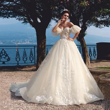 2022 Yeni Varış Sevgiliye Aplike Dantel Gelinlik Kısa Kollu Balo vestido de noiva princesa gelinlik