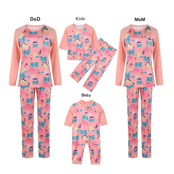 2023 Yeni Yıl Kostüm Çift Aile Noel Pijama Dinozor Bebek Kız Gece Pijama Seti Karikatür Pembe Hayvan PJS Pijama