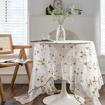 Beyaz Dantel Dikdörtgen Masa Örtüsü Sarı Çiçekler İşlemeli Baskılı Tül Masa Örtüsü Arka Plan Tatlı Ev masa süsü