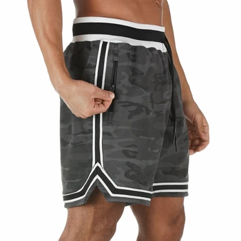 Erkek moda şort açık koşu fitness pantolonları rahat çabuk kuruyan spor pantolon Kamuflaj spor şortmarka erkek şort