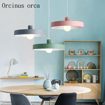Iskandinav modern minimalist demir kolye lamba, oturma odası restoran, bar, yaratıcı kişilik renk Avize ücretsiz kargo