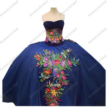 Klas Kraliyet Mavi Kadife Balo Ucuz Quinceanera elbise Straplez Meksika Charro XV Çiçek Nakış Mezuniyet Balo Elbise
