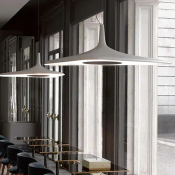 Modern yaratıcı basit restoran LED kolye ışıkları Nordic düzensiz reçine siyah lamba oturma odası yatak odası Bar Cafe asılı lamba