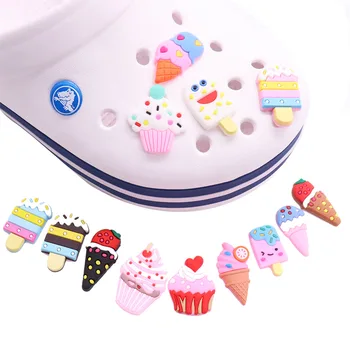 Tek Satış 1 adet PVC Ayakkabı Takılar kremalı kek Çilek Dondurma Aksesuarları Ayakkabı Süsler Fit Croc Jıbz Çocuk Parti Mevcut