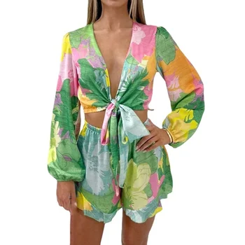 Yaz Sonbahar Kıyafetler Çiçek Baskı İki Parçalı Şort Takım Elbise Kadın Uzun Kollu Kırpma Üst + Rahat Şort 2 adet Eşleşen Seti